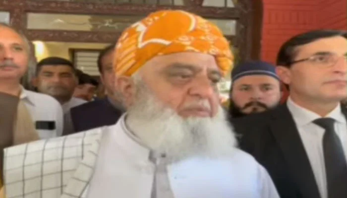 Fazl ‘completely' rejects constitutional package despite coalition govt's wooing move