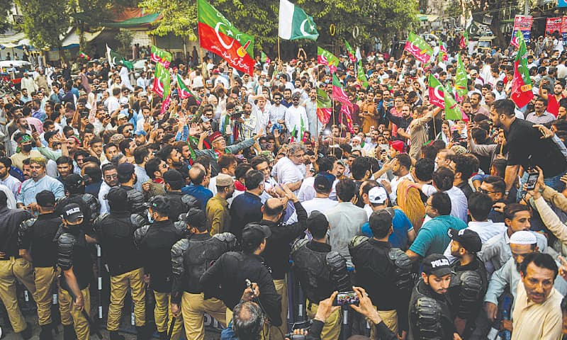 LHC orders DC to decide on PTI Lahore rally by Sep 30